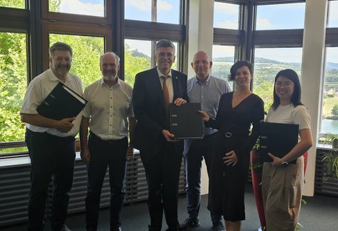 Wichtiger Etappenschritt für Gesundheitspark Hochrhein: Bebauungsplan beschlossen und Bauantragsunterlagen übergeben